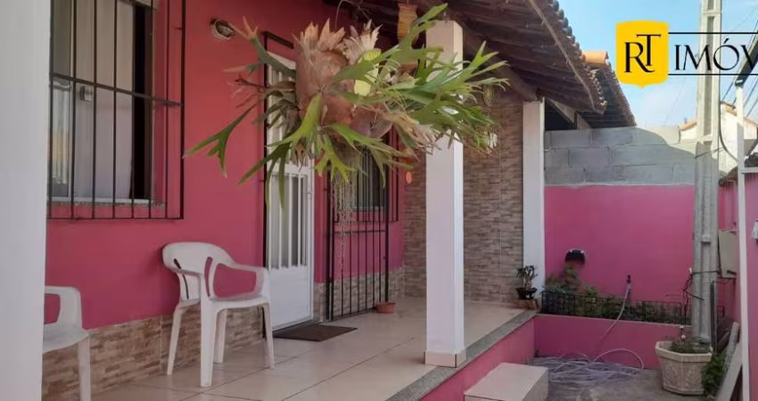 Casa com 2 quartos à venda no Rio do Limão, Araruama/RJ