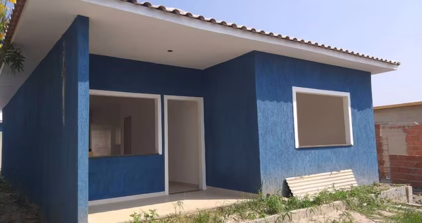 Casas Novas com 3 quartos a venda no Coqueiral - Araruama - RJ