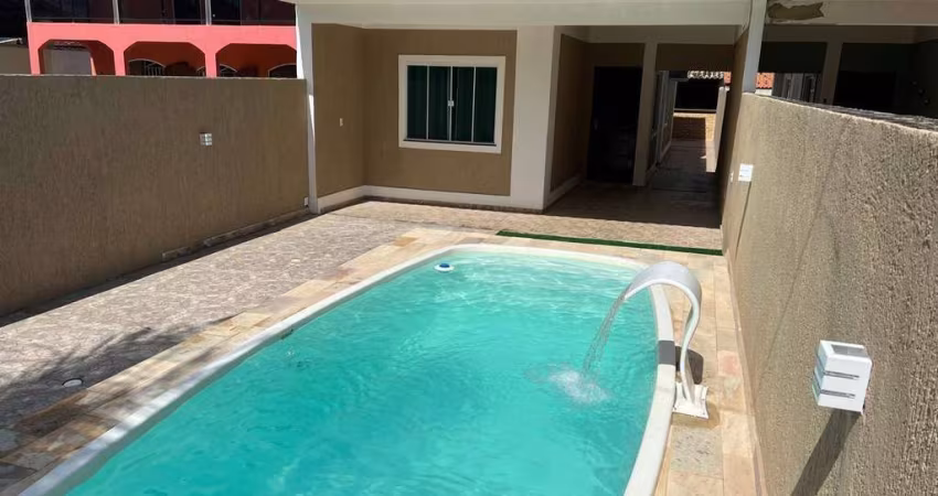 Casa linear independente com piscina à venda em São Pedro Da Aldeia/RJ