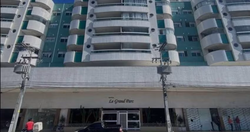 Apartamento de 2 quartos à venda no Centro em Cabo Frio/RJ