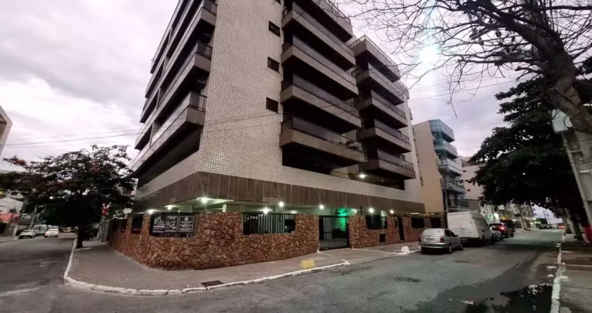 Ótimo apartamento à venda na quadra da praia do forte, cabo frio/rj