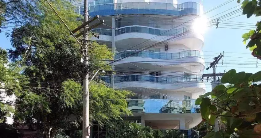 Linda cobertura à venda de 3 quartos 2 suítes na vila nova, cabo frio/rj