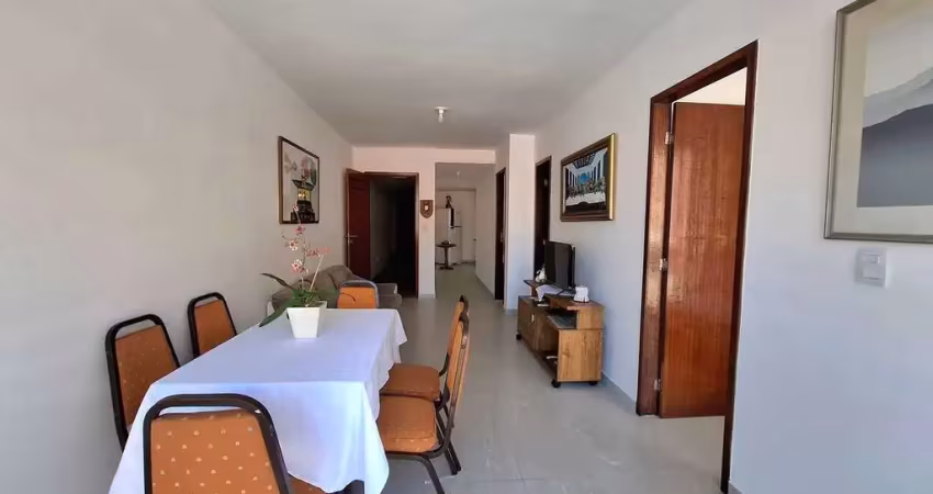Apartamento a 50 metros da prainha à venda em arraial do cabo/rj.