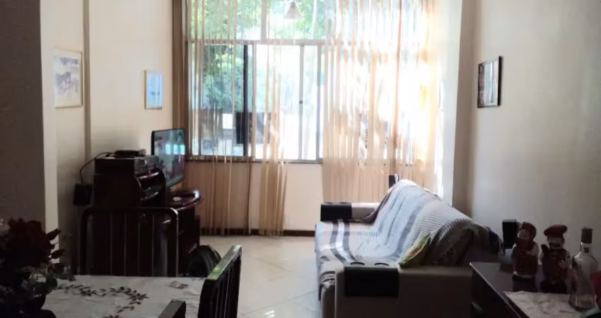 Apartamento  3 quartos a um passo do metrô no posto 3  e fo comércio