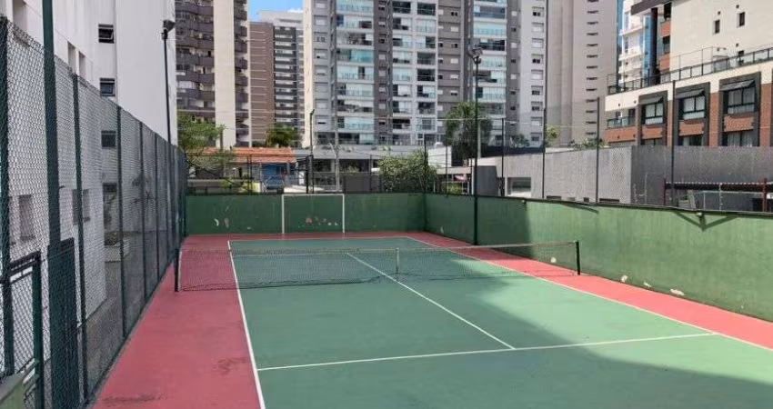 Lindo apto em Moema 4 suites fantastico
