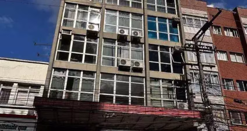 Sala comercial para alugar na Avenida Lúcio Meira, Várzea, Teresópolis