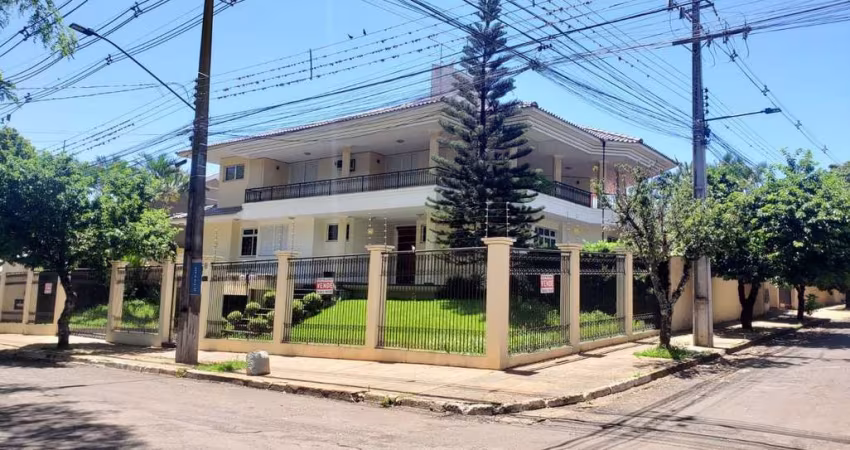 Lindo Sobrado a venda no coração de Marialva - 722m² de área construída