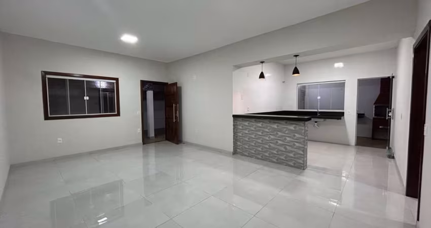 Casa para Venda em Araxá, SANTA RITA II, 3 dormitórios, 1 suíte, 2 banheiros, 4 vagas