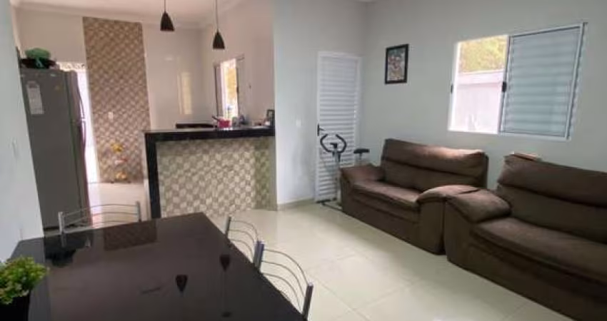 Casa para Venda em Araxá, DONA ADÉLIA II, 2 dormitórios, 1 banheiro, 4 vagas
