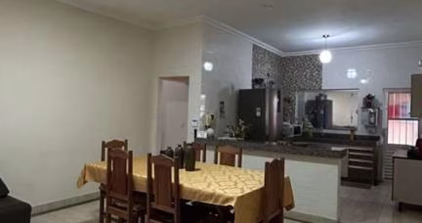 Casa para Venda em Araxá, SANTA RITA II, 3 dormitórios, 1 suíte, 2 banheiros, 4 vagas
