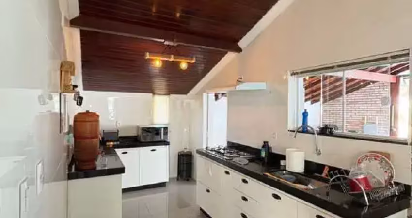 Casa em condomínio para venda em araxá, área 2, 4 dormitórios, 1 suíte, 2 banheiros, 1 vaga