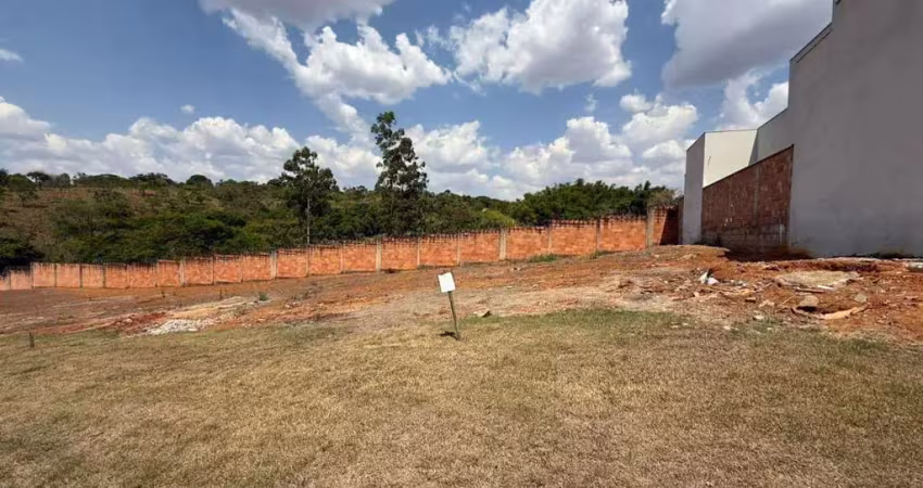 Lote em condomínio fechado para venda em araxá, vilagio park