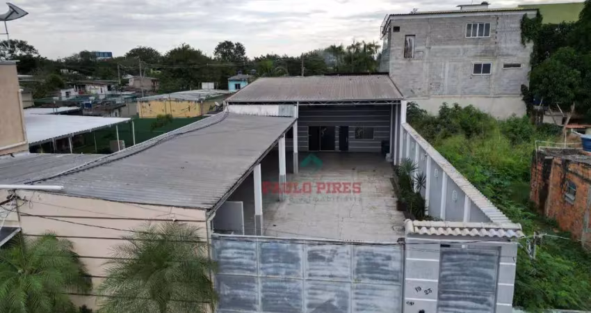 Barracão / Galpão / Depósito com 3 salas para alugar na Rua Santa Rosa, 19, Km 32, Nova Iguaçu