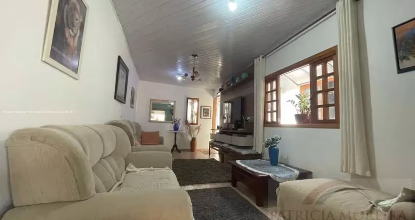 Casa Térrea para Venda em Mogi das Cruzes, Alto Ipiranga, 2 dormitórios, 1 suíte, 2 banheiros, 2 vagas