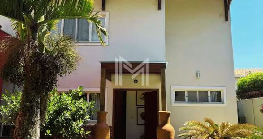 Casa de Alto Padrão Mobiliada em Manguinhos a Poucos Passos da Praia