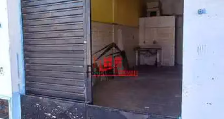 Loja alugando na princesa isabel com aproximadamente 40m²
