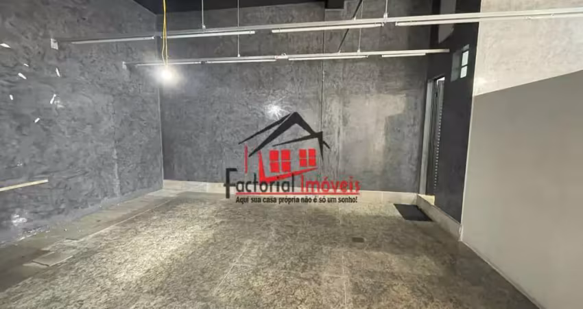 Loja na avenida ivaí com 82m² e vagas de garagem em frente