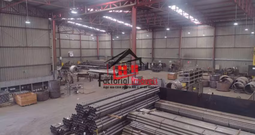 Galpão com 2500m² mais pátio com 1.800m² na br381, divisa de contagem com