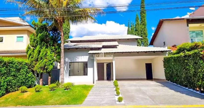 Excelente Casa térrea com 4 quartos no Condomínio Jardins Madri - Goiânia-GO.