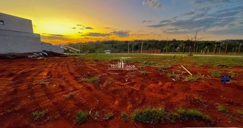 Lote Jardins Parma com 414,03 m² - Quitado e Registrado