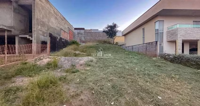 Jardim Veneza - Lote com 360,00m² - Por Apenas R$ 215.000,00