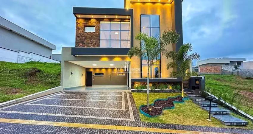 Casa subtérrea com 4 suítes plenas sendo uma master com closet.