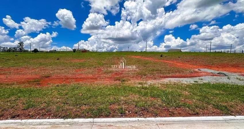 Lote Solaris Laguna com 299,46 m² - Entrada R$ 22.500,00