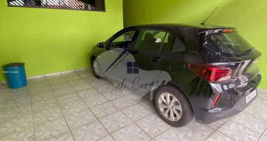 Sobrado para Venda em Santo André, Jardim Las Vegas, 3 dormitórios, 1 suíte, 2 banheiros, 2 vagas