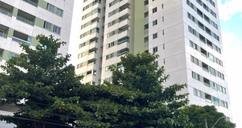 Vendo apartamento a poucos metros da orla de Piedade Jaboatão PE
