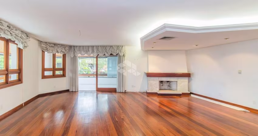 Apartamento 3 dormitórios à venda no Cristal