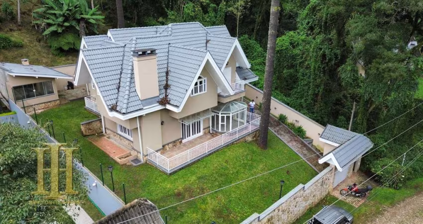 Refúgio perfeito ! Casa próxima ao Capivari