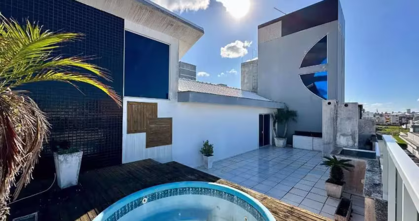 Cobertura exclusiva a 900m do mar – Ingleses Norte