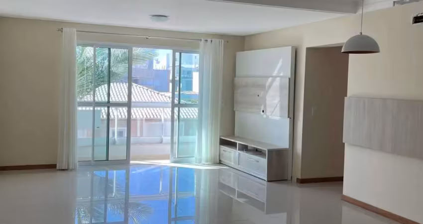 Apartamento com 112,72m² privativos, 3 quartos, 1 suíte, 1 vaga coberta a 650 metros do mar – ingleses, florianópolis