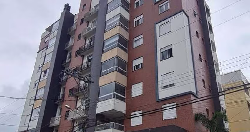 Apartamento Semi Mobiliado de 3 Dormitórios com Suíte e 2 Garagens no Bairro Men