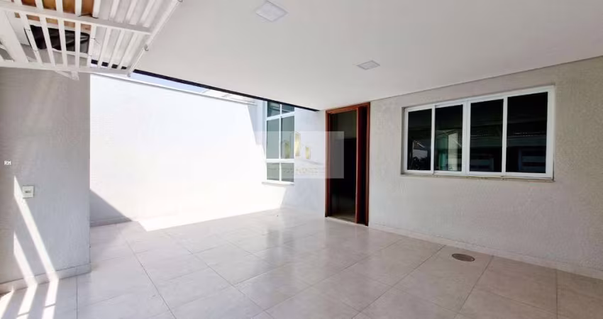 Nova Veneza: Casa 3 Dorms (1 Suíte), Iluminação Natural e Permuta