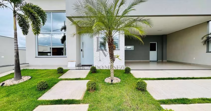 Casa térrea, 3 dormitórios, quintal, 4 vagas de garagem