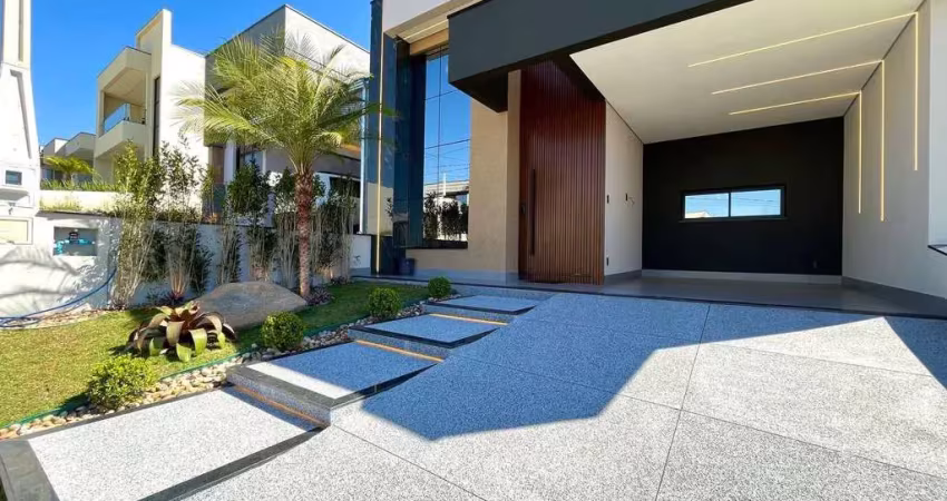 Casa 3 suítes em indaiatuba: pé direito alto e lazer completo