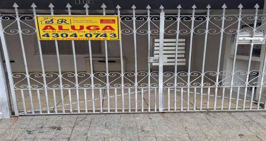 Casa com 1 quarto para alugar na Rua Paulo da Costa Agostinho, Vila Nova Utinga, São Paulo