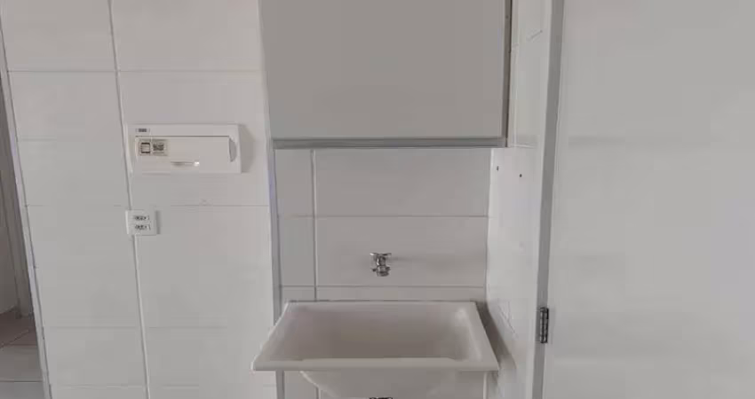 Apartamento com 2 quartos para alugar na Praça Alberto Lion, Mooca, São Paulo