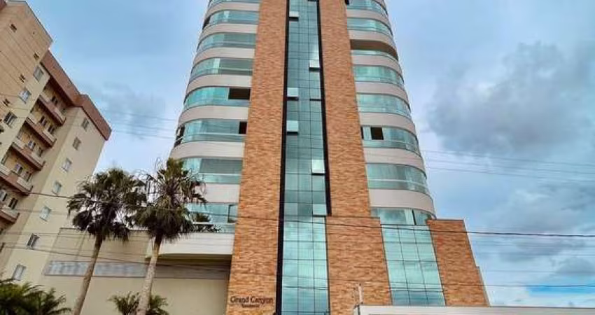 Apartamento à Venda com 4 quartos, 4 banheiros, 2 vagas e 157m² por R$ 1.650.000