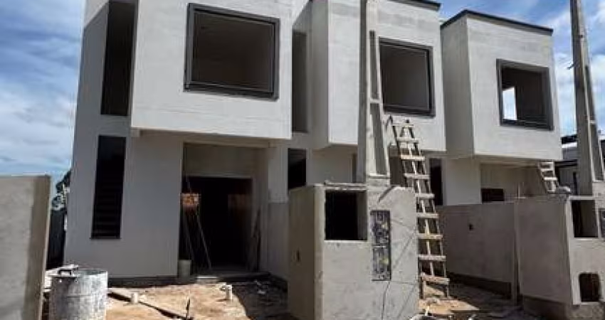 Sobrado a venda no bairro Joáia com 63m², 2 dormitórios, 1 vaga de garagem