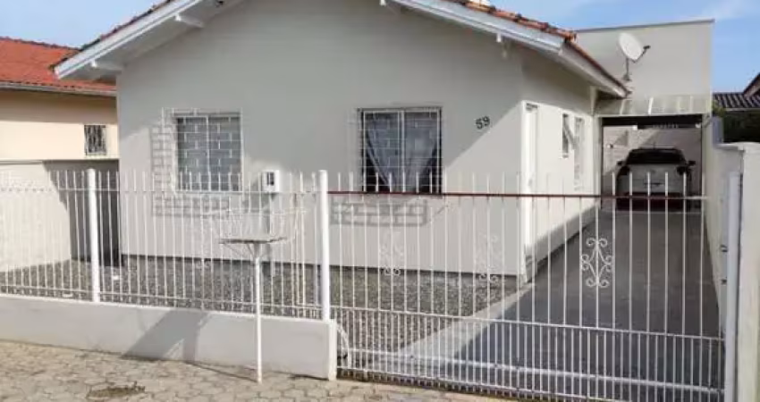Casa á venda no Areias em Tijucas com 112m², 3 dormitórios, amplo terreno