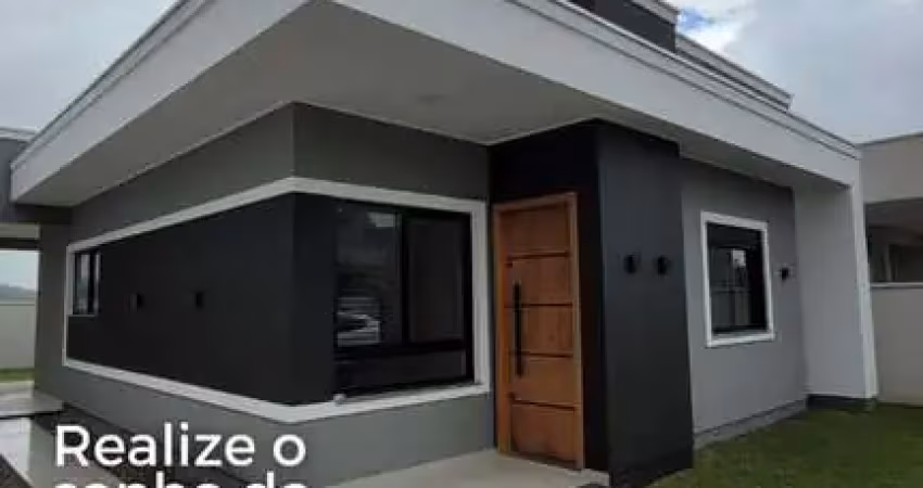 Linda casa á venda em tijucas sc, 3 dormitórios sendo 1 suíte;