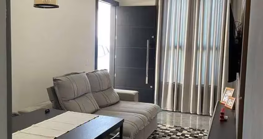 Casa mobiliada e decorada com 102m² á venda no bairro areias, 2 dormitórios
