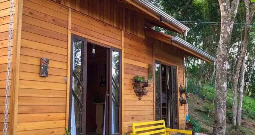 Chácara no moura em canelinha c/ 1.554m² totais e casa c/ 78m² e área de festa