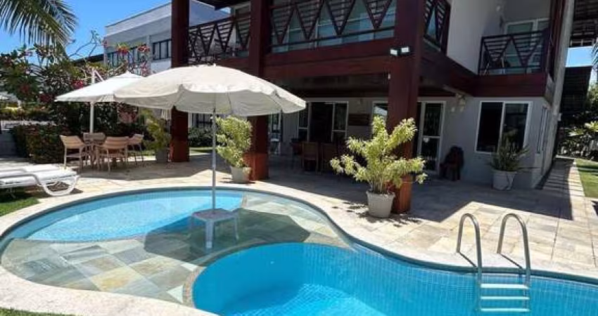 Casa de Praia 287m² com 4 suítes, piscina, churrasqueira, 4 garagens, totalmente mobiliada, à venda