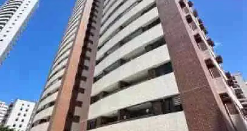 Oportunidade apartamento à venda, 106m²; 3 quartos, 1 suíte; 2 vagas de garagem e dependência compl
