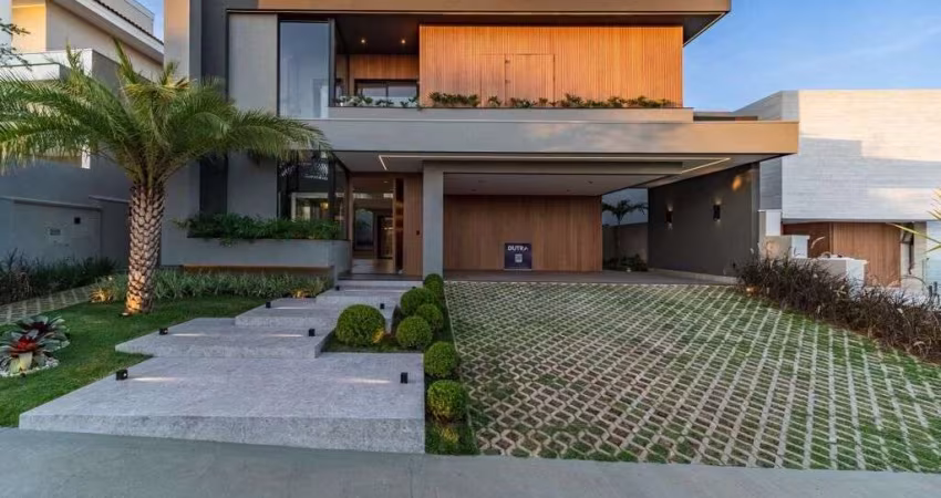 Casa à Venda em Jardim Moysés Miguel Haddad, São José do Rio Preto - SP
