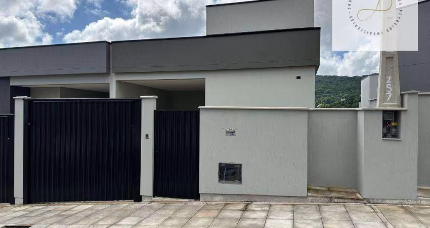 Casa com 3 dormitórios à venda, 220 m² por R$ 1.800.000,00 - Córrego Grande - Florianópolis/SC