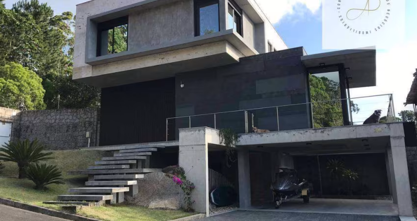 Casa com 3 dormitórios à venda, 323 m² por R$ 7.180.000,00 - Cacupé - Florianópolis/SC